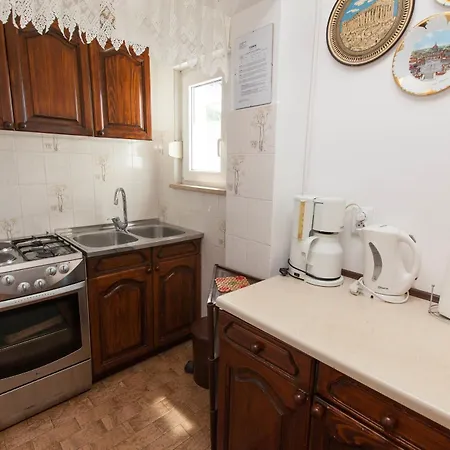 Apartamento In 5472 *
