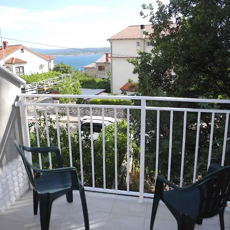 In Crikvenica 30464 Apartment