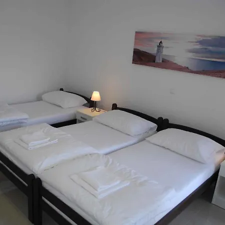 Apartment In Crikvenica 30464